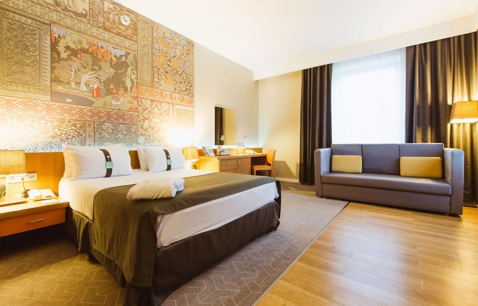 هتل هالیدی این مسکو تاجانسکی